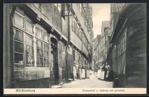 AK Hamburg-Neustadt, Druvenhof v. Anberg aus gesehen, enge Häuserfassaden