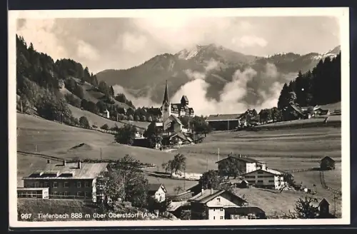 AK Tiefenbach b. Oberstdorf, Ortsansicht mit Kirche und Alpenpanorama