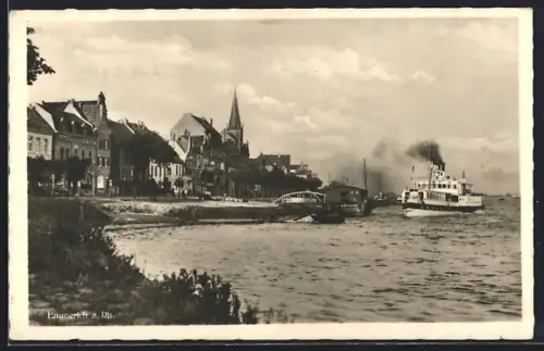 AK Emmerich a. Rh., Rheinpromenade, Dampfschiff, Kirche