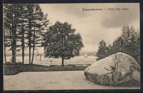 AK Scharmützelsee, Platz Am Stein, Seeufer, Segelboote, grosser Findling