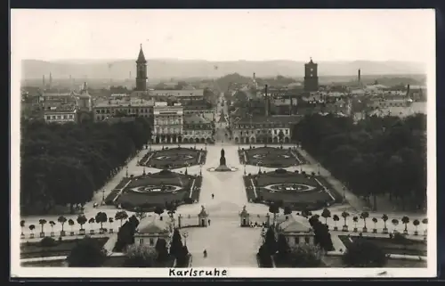 AK Karlsruhe, Totalansicht, Schlossplatz