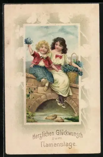 AK Zwei Kinder sitzen mit Blumen auf einer kleinen Brücke, Namenstag