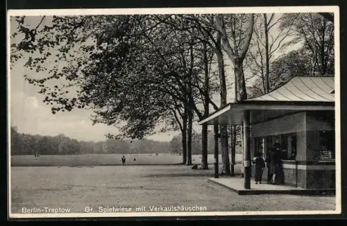 AK Berlin-Treptow, Gr. Spielwiese, Verkaufshäuschen