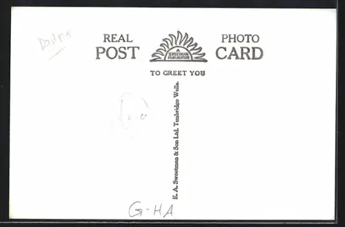 AK Lymington, High Street, Londesborough Hotel