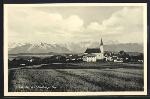 AK Aufkirchen am Starnberger See, Teilansicht mit Kirche gegen die Alpen