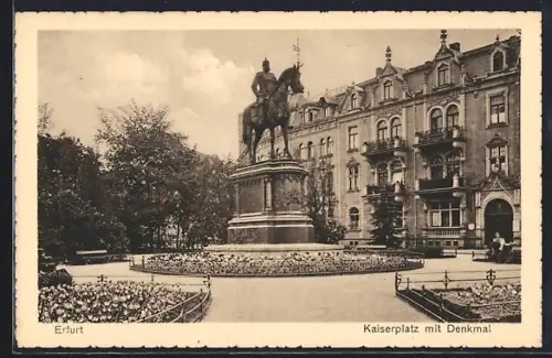 AK Erfurt, Kaiserplatz mit Denkmal