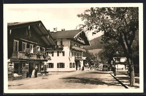 AK Rottach-Egern am Tegernsee, Hauptstrasse mit Gasthaus und Geschäften