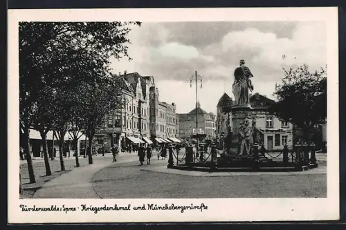 AK Fürstenwalde /Spree, Kriegerdenkmal, Münchebergerstrasse