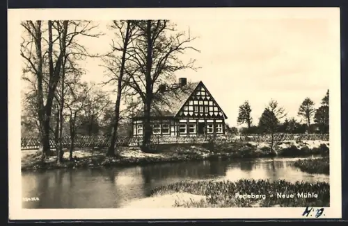AK Perleberg, Neue Mühle, Fachwerkhaus, Flussufer