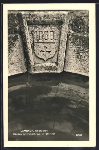 AK Lambach /Oberdonau, Wappen mit  im Stiftshof