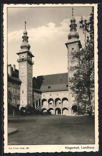 AK Klagenfurt, Landhaus mit Wiese