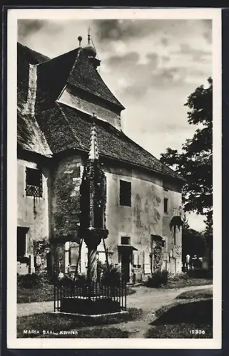 AK Maria Saal /Kärnten, Bemaltes Haus mit Säule