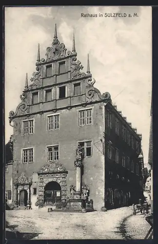 AK Sulzfeld / Main, Rathaus mit Monument