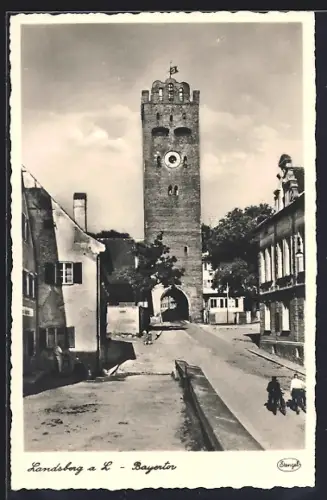 AK Landsberg / Lech, Strassenpartie am Bayertor