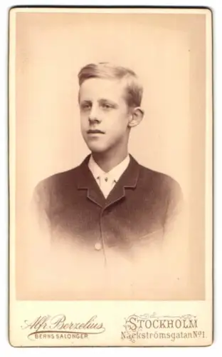 Fotografie Alfr. Berzelius, Stockholm, Näckströmsgatan No. 1, Porträt eines jungen Mannes