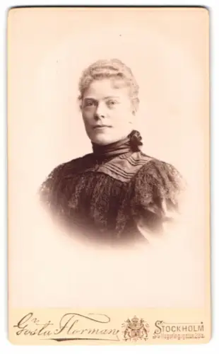 Fotografie Gösta Florman, Stockholm, Regeringsgatan 28A, Porträt einer Dame