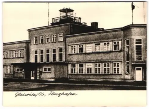 12 Fotografien Ansicht Gleiwitz / OS., Flughafen, Bahnhof, Strassenbahn, Haus Oberschlesien, Eichendorff Lyzeum, Rathaus