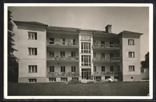 AK Judendorf-Strassengel, Versicherungsanstalt der österr. Eisenbahn, Erholungsheim- u. Genesungsheim, Aussenansicht
