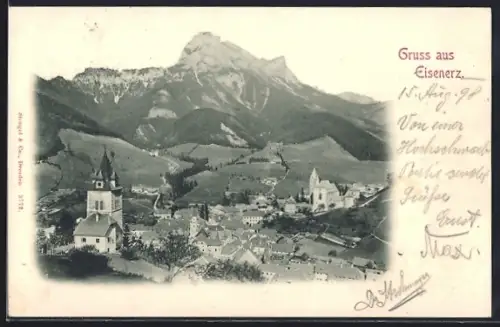 AK Eisenerz, Ortsansicht mit Kirche gegen das Gebirge