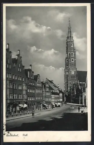 AK Landshut / Isar, Strassenpartie mit Kirche