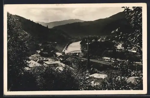 AK Teresbesfejérpatak, Látképe a Tiszával