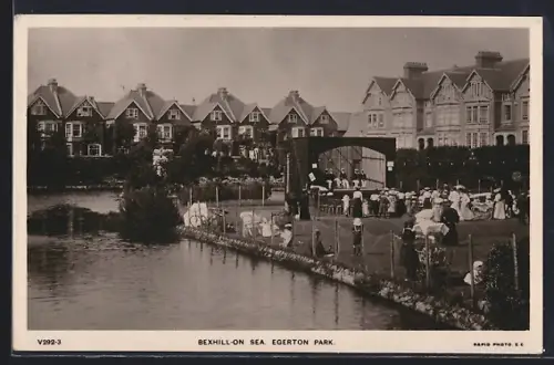 AK Bexhill-on-Sea, Teilansicht mit Egerton Park