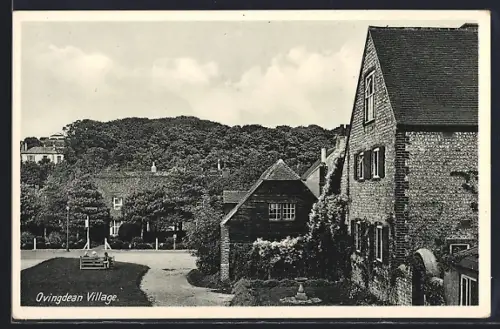 AK Ovingdean Village, Ortspartie mit Anlage
