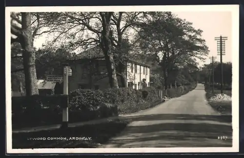 AK Ardingly, Lywood Common