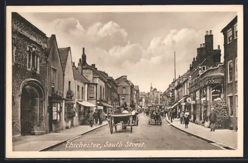 AK Chichester, South Street, Coaches