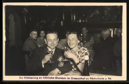 AK Rüdesheim a. Rh., Gasthaus Drosselhof, fröhliche Stunden im Weinhaus