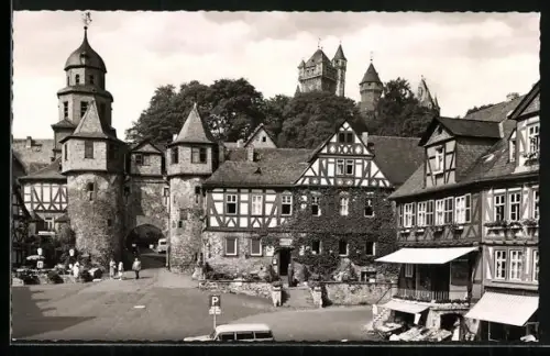 AK Braunfels a. d. Lahn, Marktplatz, Schlosseingang