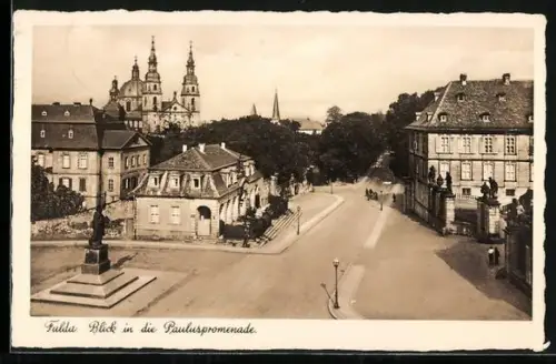 AK Fulda, Blick in die Pauluspromenade, Dom, Denkmal