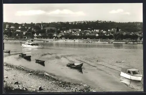 AK Vallendar am Rhein, Rheinpartie mit Booten und Blick auf die Stadt