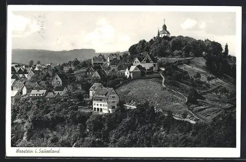 AK Warstein i. Sauerland, Ortsansicht mit Kirche auf dem Berg