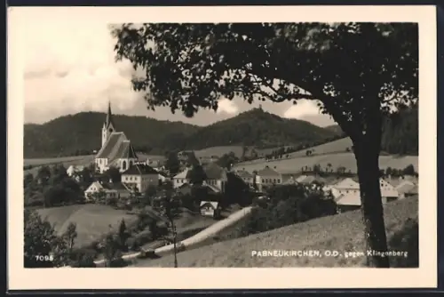AK Pabneukirchen /O. D., Ortsansicht gegen Klingenberg aus der Vogelschau
