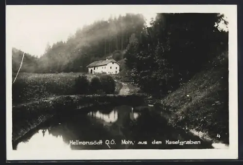 AK Hellmonsödt, Motiv aus dem Haselgraben, mit Gebäude