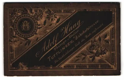 Fotografie Adolf Haag, Tuttlingen, Bahnhofstrasse, Monogramm des Fotografen nebst Anschrift des Atelier