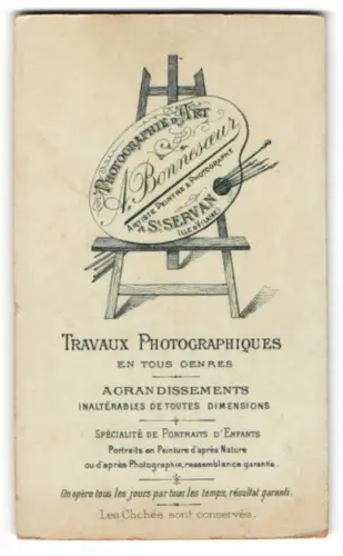 Fotografie A. Bonnesoeur, St. Servan, Atelier Anschrift auf Malpalette stehend auf einer Staffelei