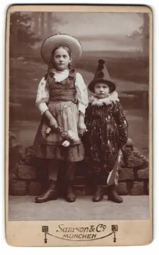 Fotografie Samson & Co., München, Neuhauserstr. 7, Kinder in Kostümen als Clown