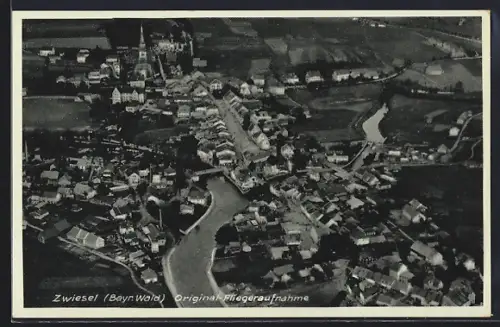 AK Zwiesel /Bayr. Wald, Ortsansicht vom Flugzeug aus