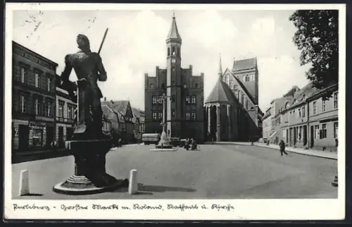 AK Perleberg, Grosser Markt mit Roland, Rathaus und Kirche