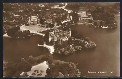 AK Schwerin i. M., Schloss aus der Luft
