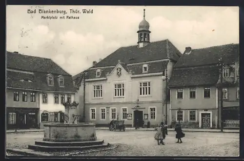 AK Bad Blankenburg, Marktplatz mit Rathaus, Brunnen