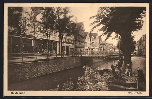 AK Buxtehude, West-Fleth, Strassenansicht mit Kanal