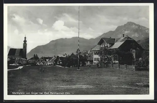 AK Anger / Bad Reichenhall. Marktplatz, Kirche, Berge
