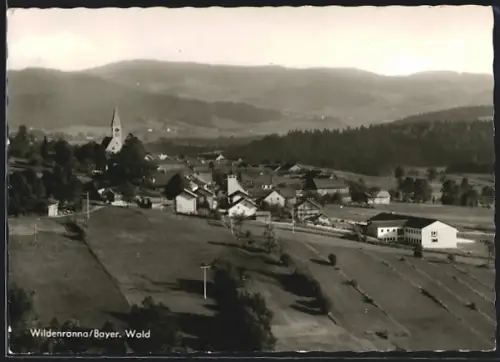 AK Wildenranna /Bay., Gesamtansicht mit Bergpanorama aus der Vogelschau