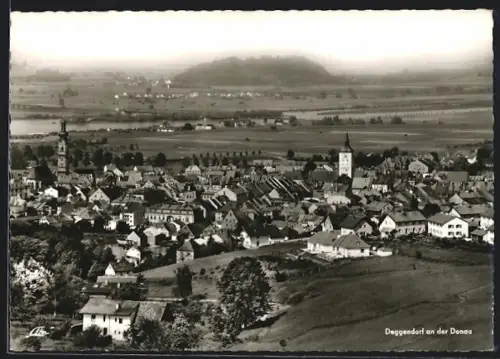 AK Deggendorf /Donau, Gesamtansicht aus der Vogelschau
