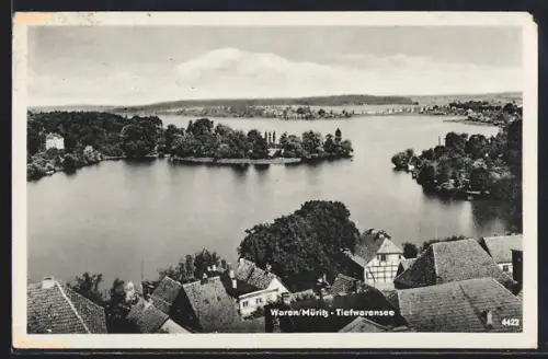 AK Waren, Blick über Dächer zum Tiefwarensee