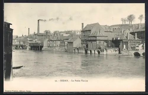 AK Sedan, La Petite Venise