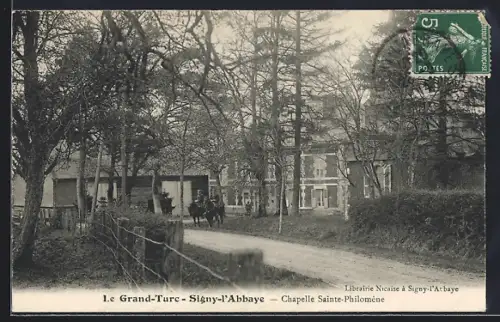 AK Signy-l`Abbaye, Chapelle Sainte-Philomène et chemin bordé d`arbres